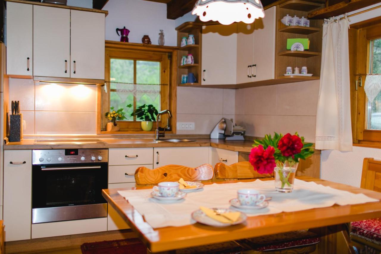 Вилла Wood House Irena-Pocitniska Hisa Бохинь Экстерьер фото